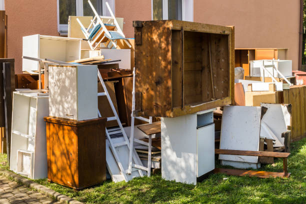 Best Retail Junk Removal  in Edmonds, WA